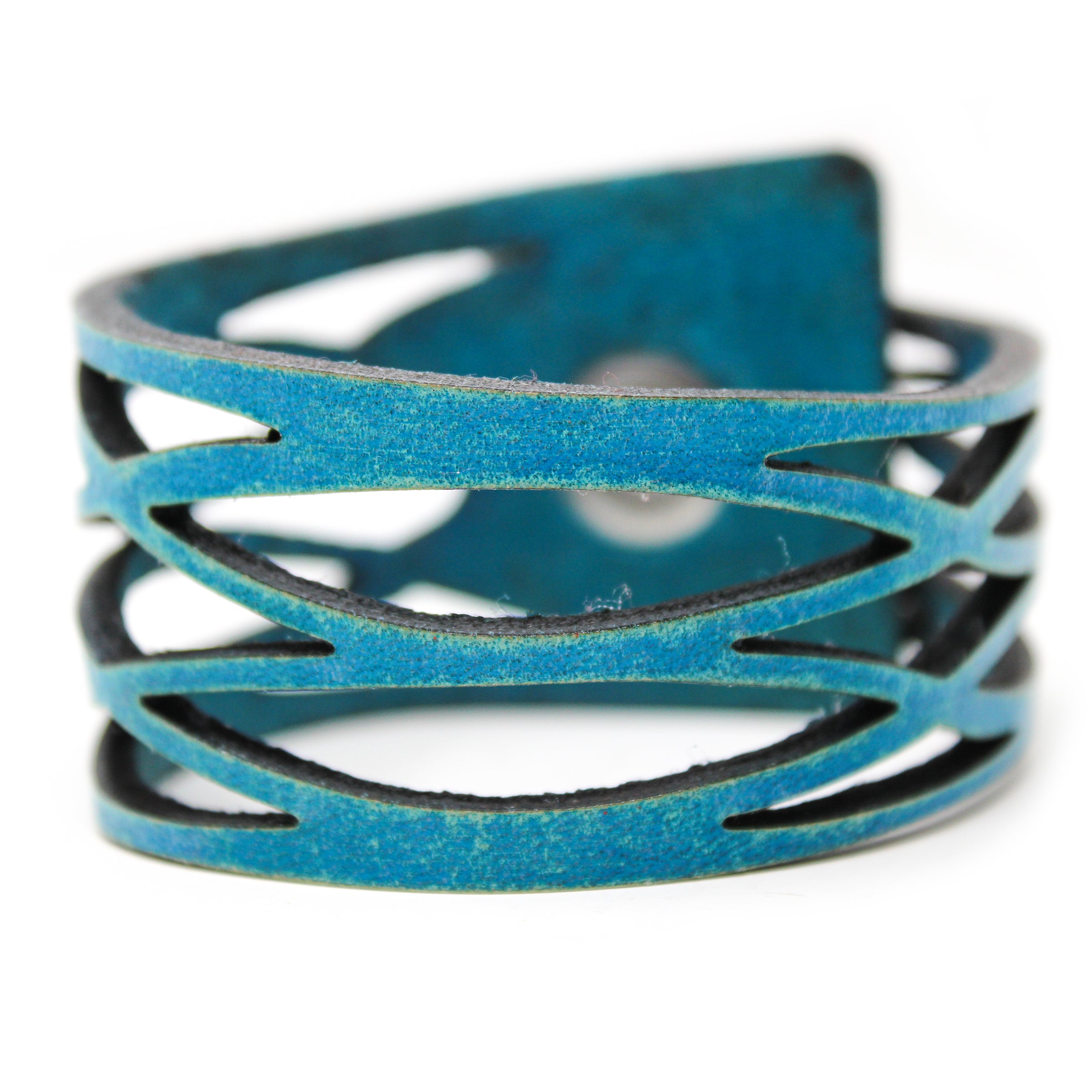 アクセサリー PARALLEL X STUDIO \"DRAPE LEATHER CUFF\" DRAPE LEATHER CUFF BLACK – Parallel X