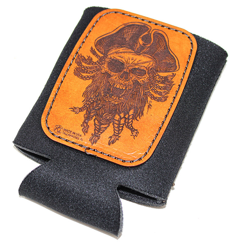 Funda para bebida con parche de cuero - Pirate Skellyhead