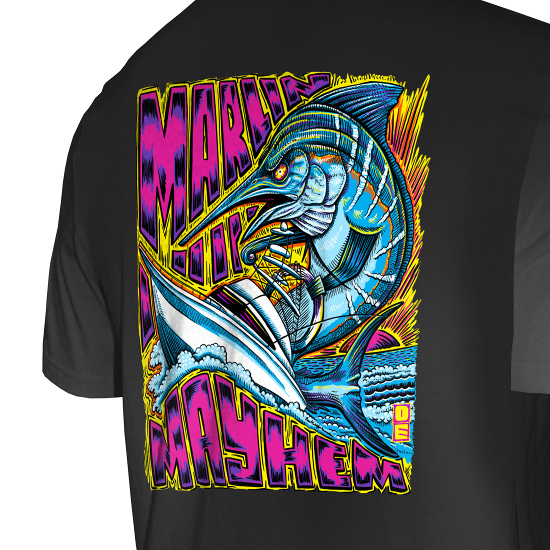 Actitud de esfuerzos al aire libre - Camiseta hecha en Estados Unidos - Marlin Mayhem