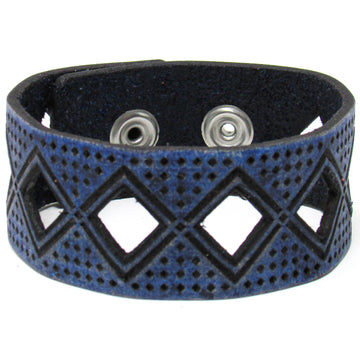 Women's Leather Bracelet - Tribal Diamond Cut